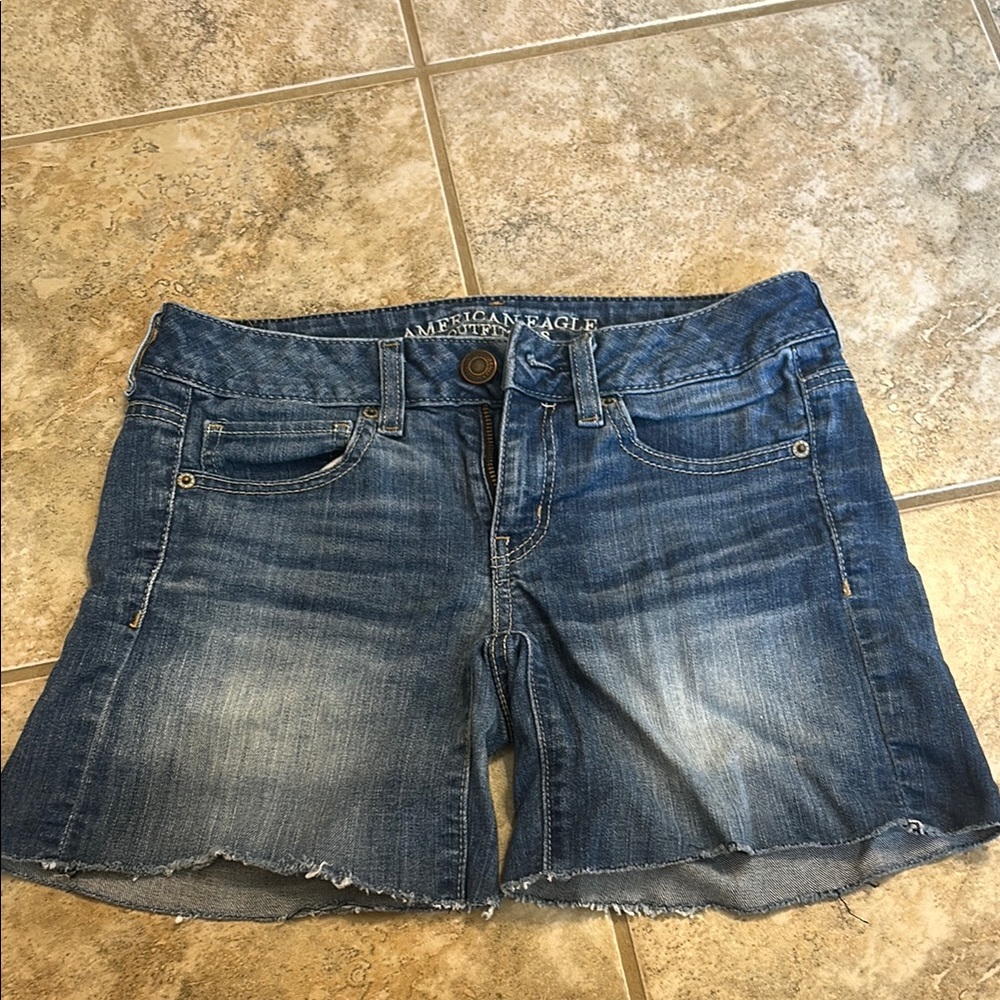 American Eagle Denim Shorts size 4